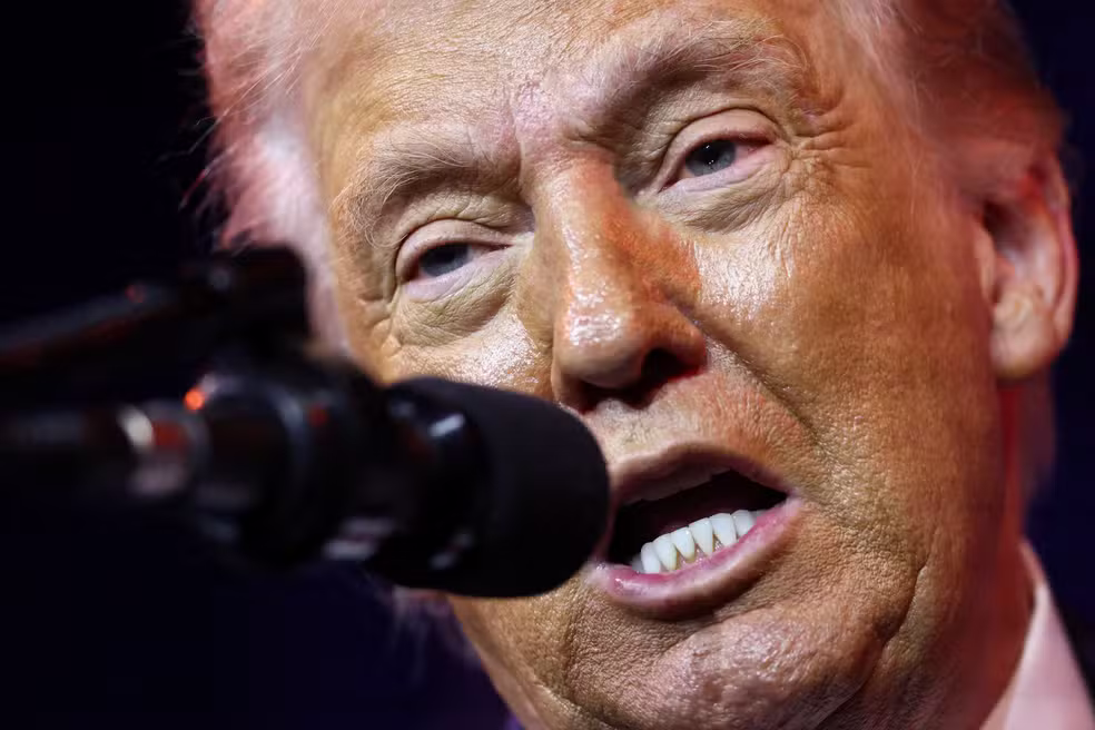 Donald Trump discursando
