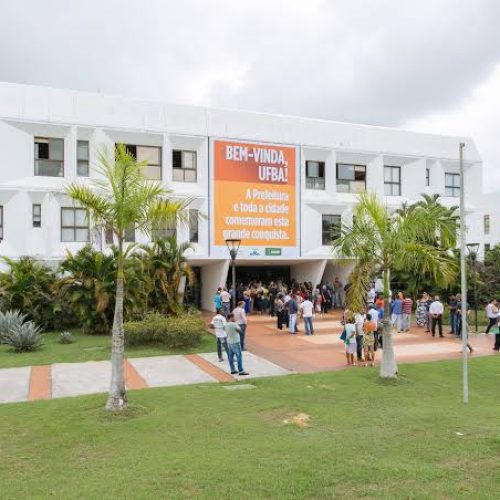 Parceria entre Prefeitura e UFBA busca transformar Camaçari em referência de inovação tecnológica e científica