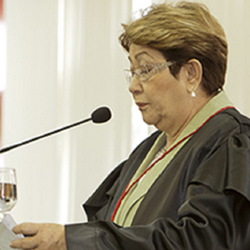 Desembargadora do Pará recebe veículo híbrido enquanto critica situação financeira de colegas