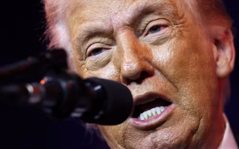 Donald Trump discursando