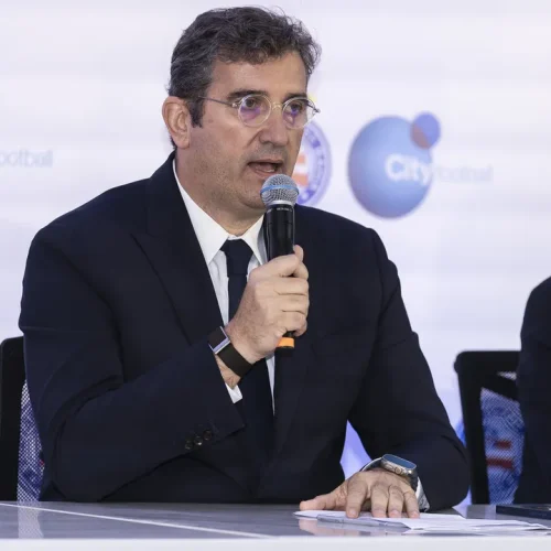 Grupo City negocia ampliar participação na SAF do Bahia
