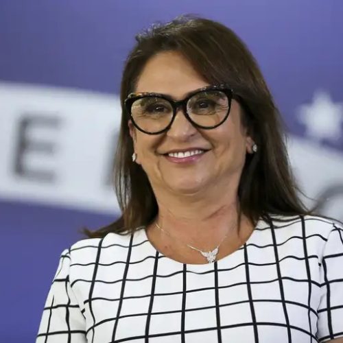 Petistas contestam filiação de Kátia Abreu ao PT no Tocantins