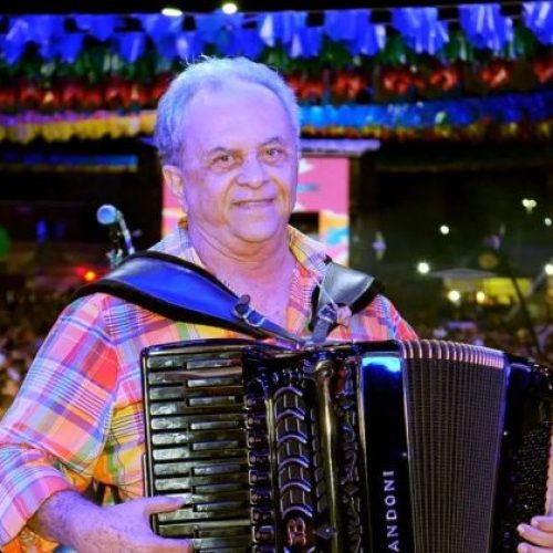 Flávio José anuncia que não fará shows na Bahia durante o São João 2026