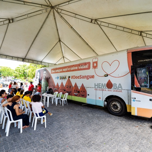 Moradores de Camaçari participam de campanha de doação de sangue e reforçam gesto de solidariedade
