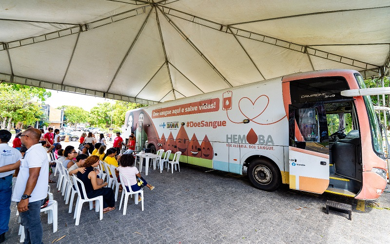 Moradores de Camaçari participam de campanha de doação de sangue e reforçam gesto de solidariedade