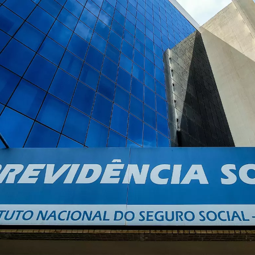Falha no atendimento do INSS gera filas e indignação em todo o país