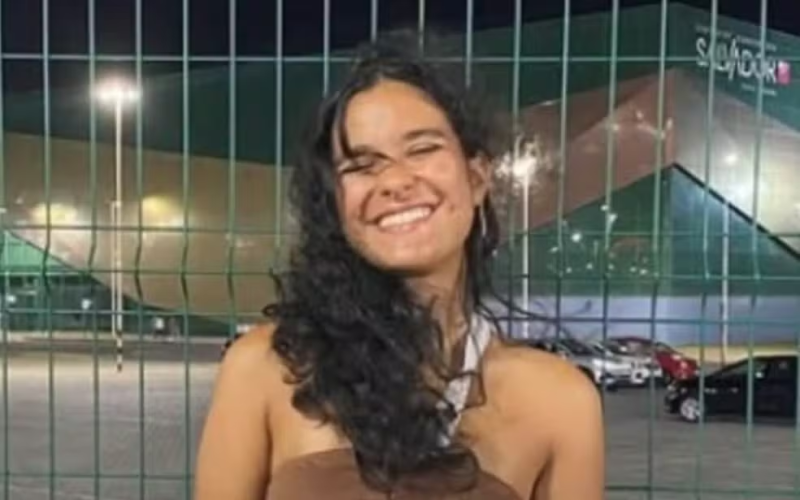 Jovem bióloga morre após acidente com caminhão de limpeza no Carnaval de Salvador