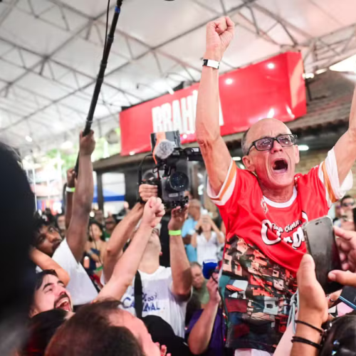 Viradouro conquista seu quarto título do carnaval com homenagem ao Mestre Ciça