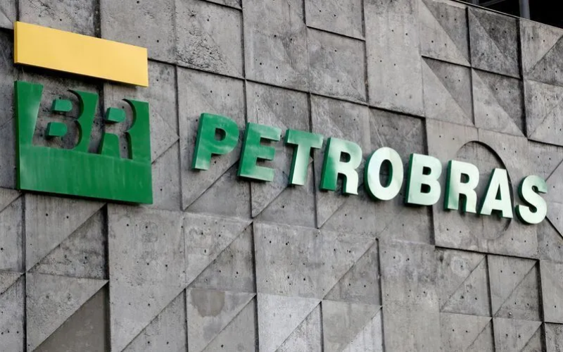 Petrobras descarta desabastecimento, mas mercado prevê pressão nos preços dos combustíveis