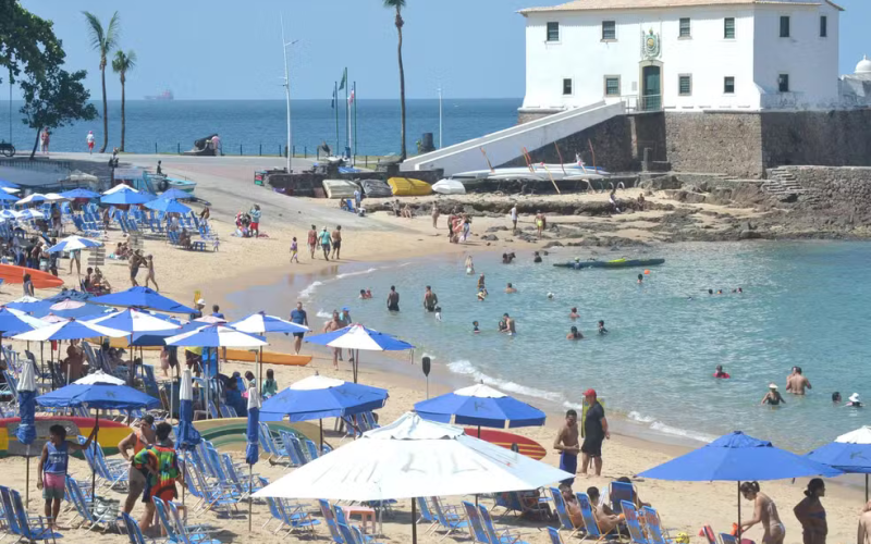 Imagem de praia de Salvador